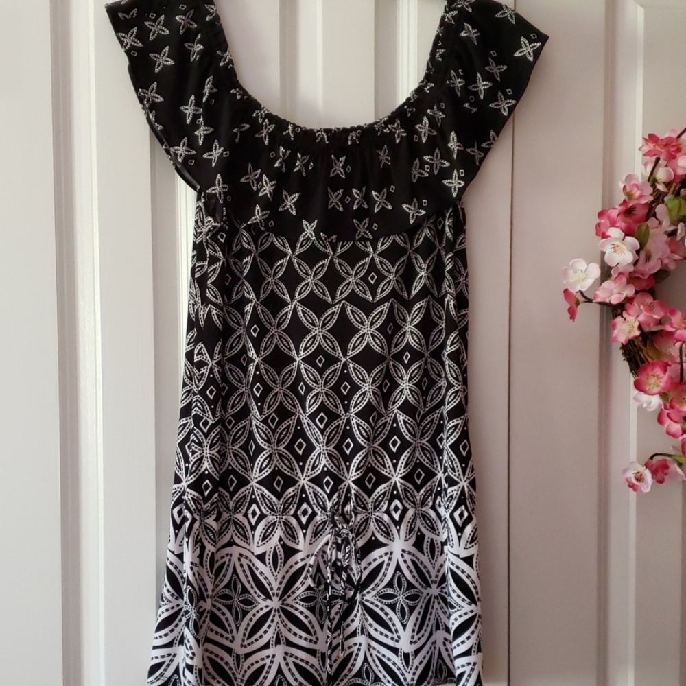 NWT WHITE HOUSE BLACK MARKET Minidress Size Small